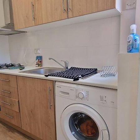 Home In Harrow/Wembley Harrow on the Hill Экстерьер фото